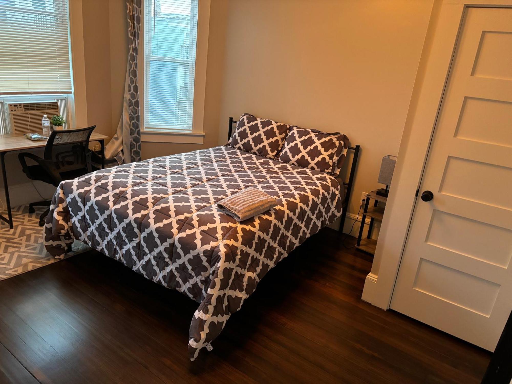 Homestay B&B In Boston - 3 Locations In Dorchester 外观 照片