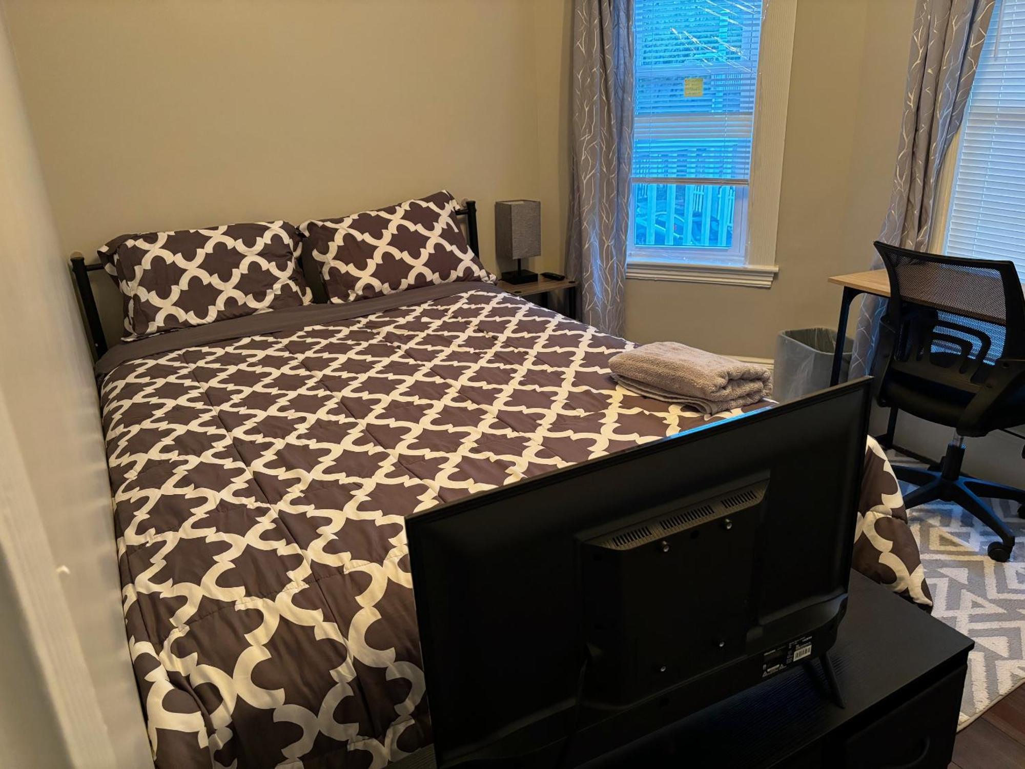 Homestay B&B In Boston - 3 Locations In Dorchester 外观 照片